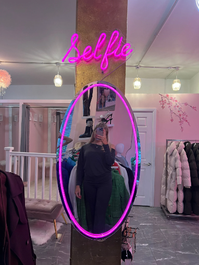 Selfie mirror - Oval led mirror, selfie mirror -LED MIRROR
